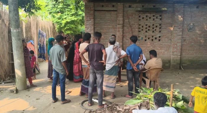শৈলকুপায় কৃষকের বাড়িতে ডাকাতি